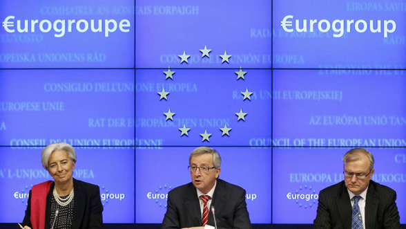 Lagarde, Juncker et Rehn lors d'une réunion de l'Eurogroupe